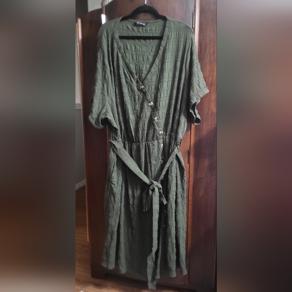 Green Button-Up Midi Dress